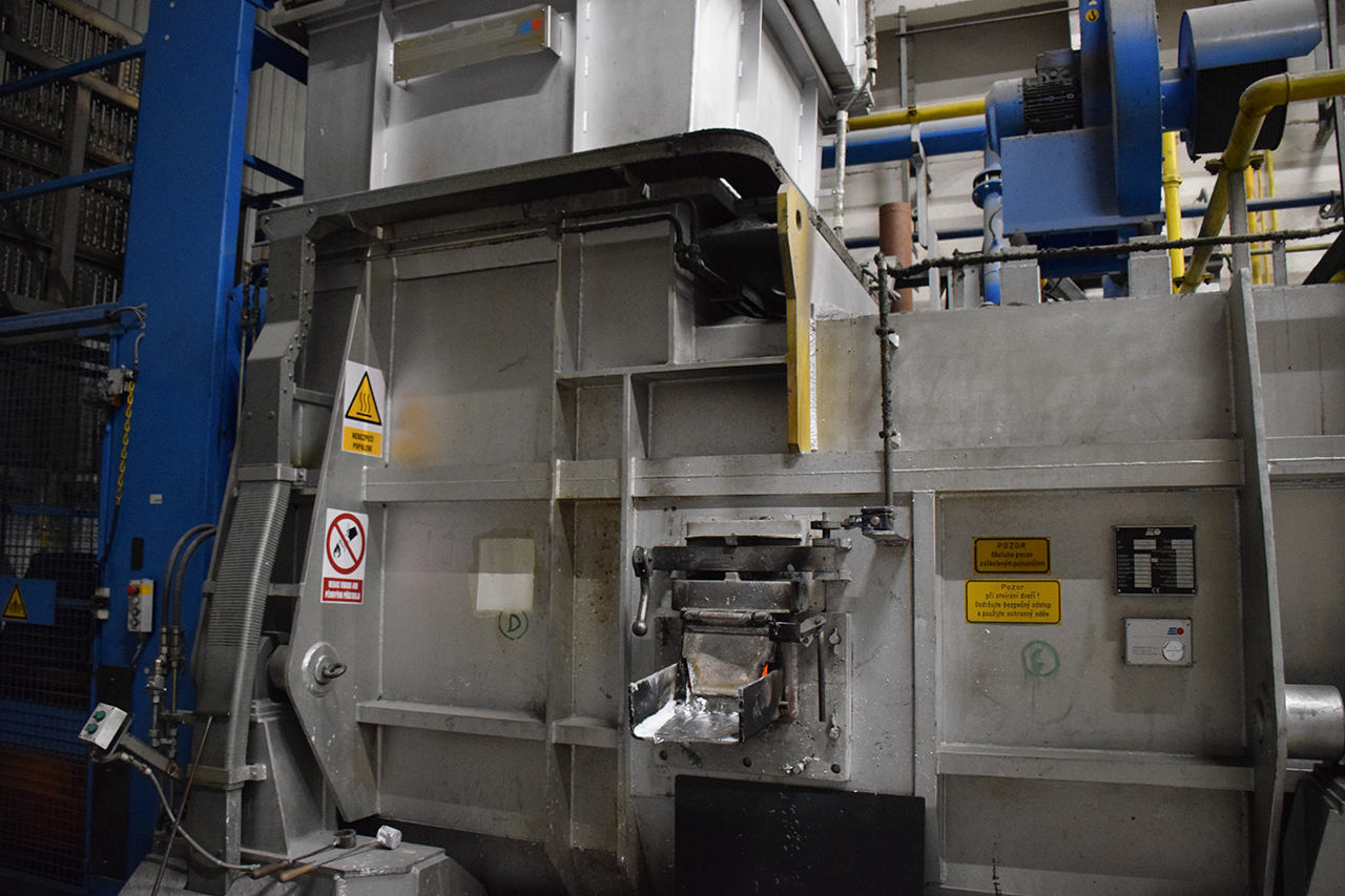 StrikoWestofen MH II-T 3000/1500 G-eg Schmelz- und Warmhalteofen O1810, gebraucht