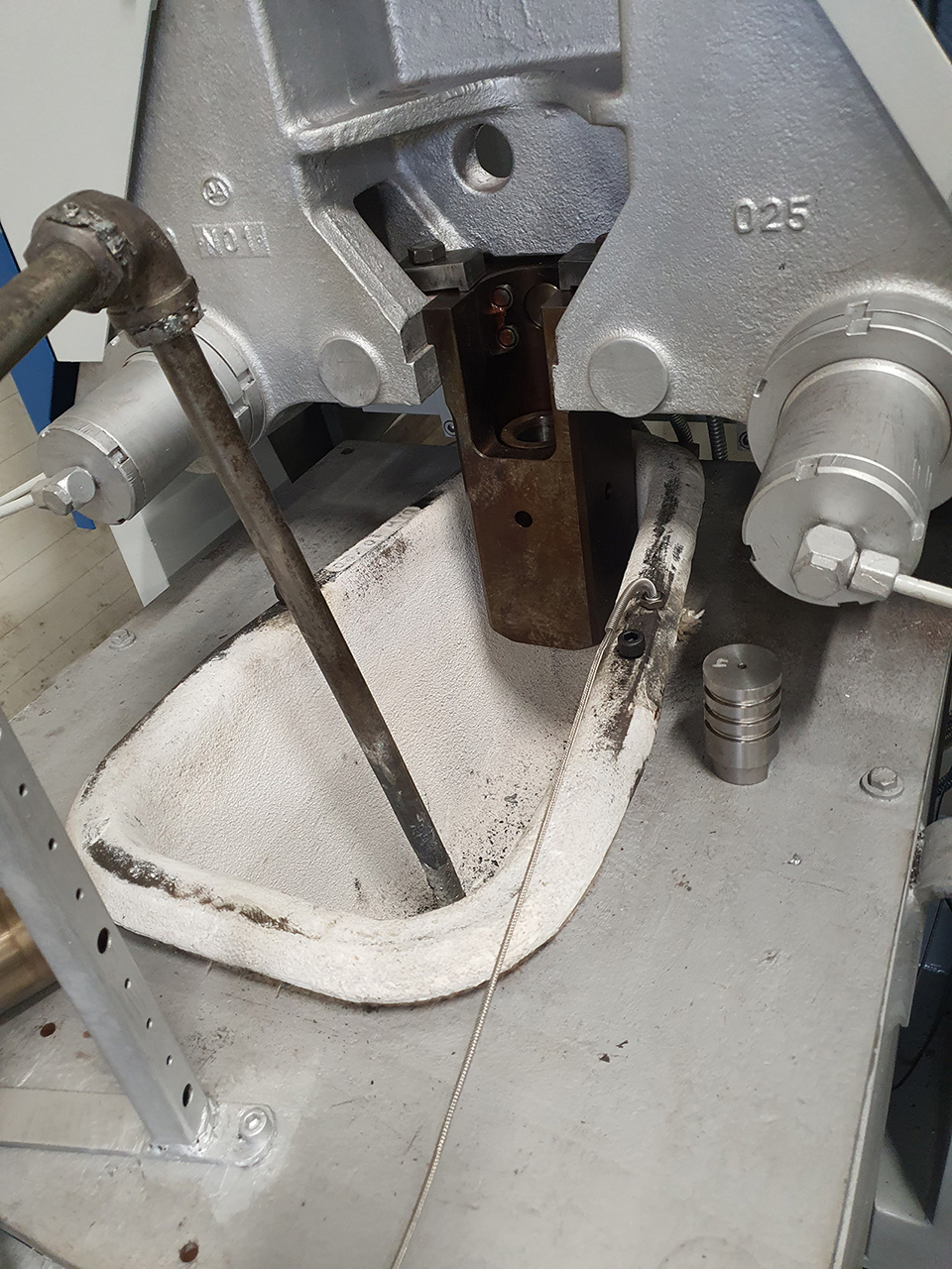 overhaul-retrofit-Frech-DAW-20-S-hot-chamber-die-casting-machine-p9 Überholung von Frech DAW 20 Warmkammer Druckgießmaschine