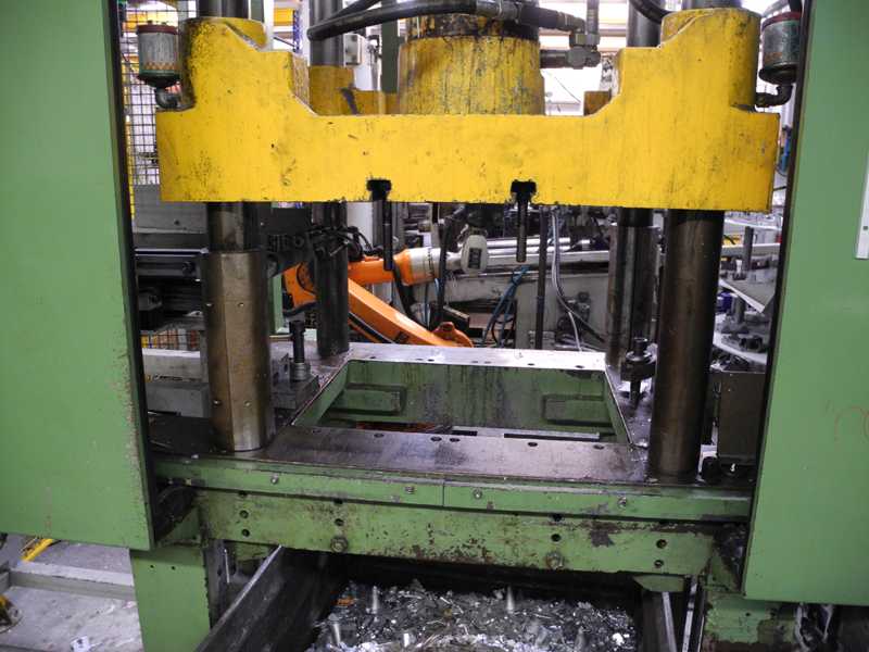 Kuka KR 16-F  Foundry Roboter, gebraucht HR1814