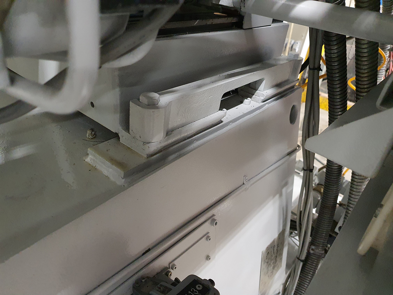 overhaul-retrofit-Frech-DAW-20-S-hot-chamber-die-casting-machine-p8 Überholung von Frech DAW 20 Warmkammer Druckgießmaschine
