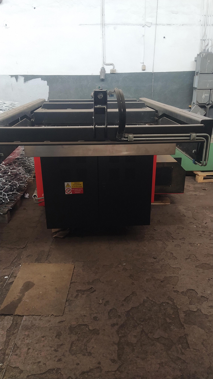 Lac-KNCV-27065-vertical-chamber-furnace-p2 Lac KNC/V 270/65 Vertikaler Kammerofen O1725, gebraucht