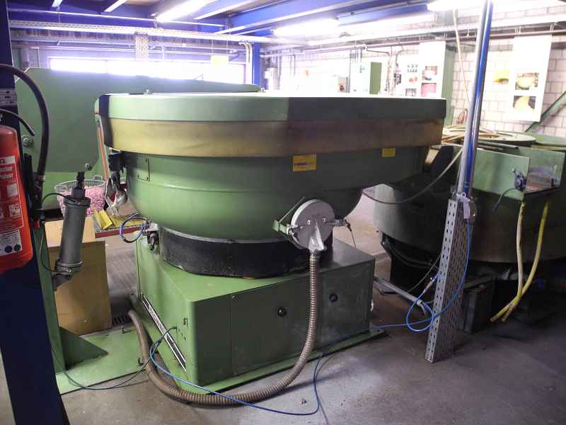 baa587c66f0c45fb48ae307082e583dc Walther Trowal CA600 Rundvibrator Gleitschleifzentrum, gebraucht