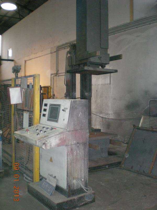dd16edcb435b10d7f41564edbc97dcb7 Kurtz AK01 Kokillen-Kippgießmaschine, gebraucht