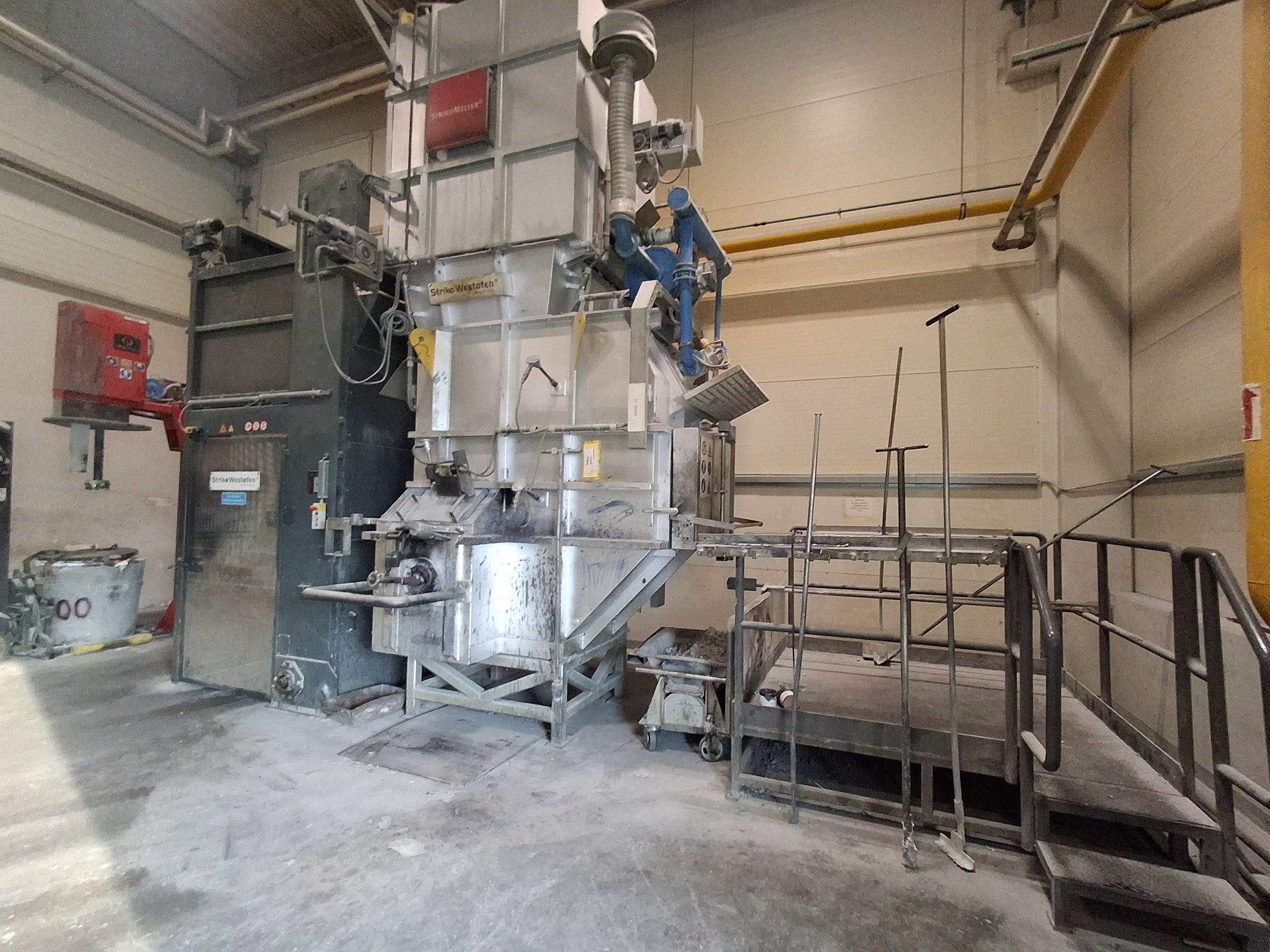 StrikoWestofen MHS 750/350 G-eg Schmelz- und Warmhalteofen O1851, gebraucht