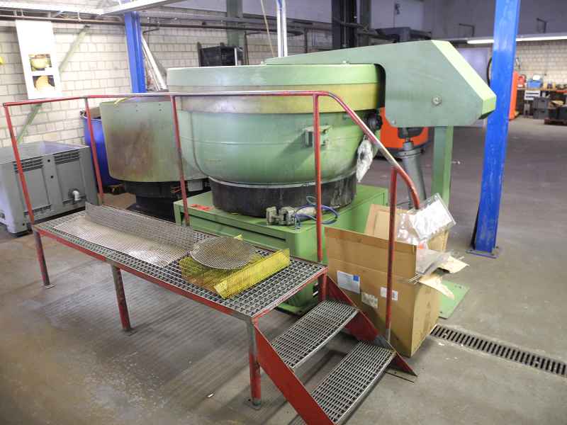 d61e54f3a04357b5ee7cef3513577f4c Walther Trowal CA600 Rundvibrator Gleitschleifzentrum, gebraucht