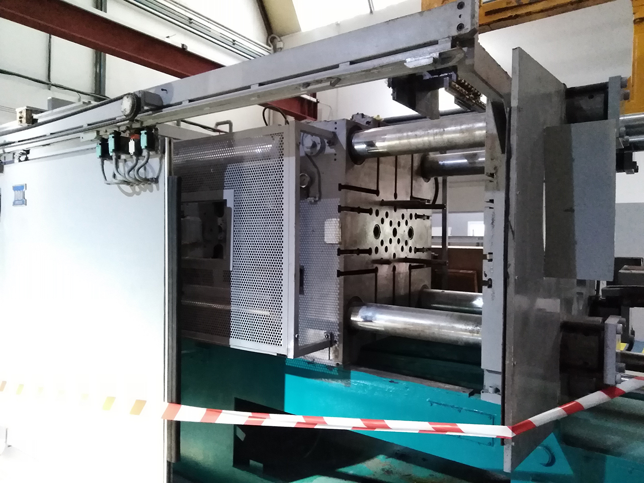 Idra-OL-560-PRP-cold-chamber-die-casting-machine-KK1601-p3 Idra OL 560 PRP Kaltkammer Druckgießmaschine KK1601, gebraucht