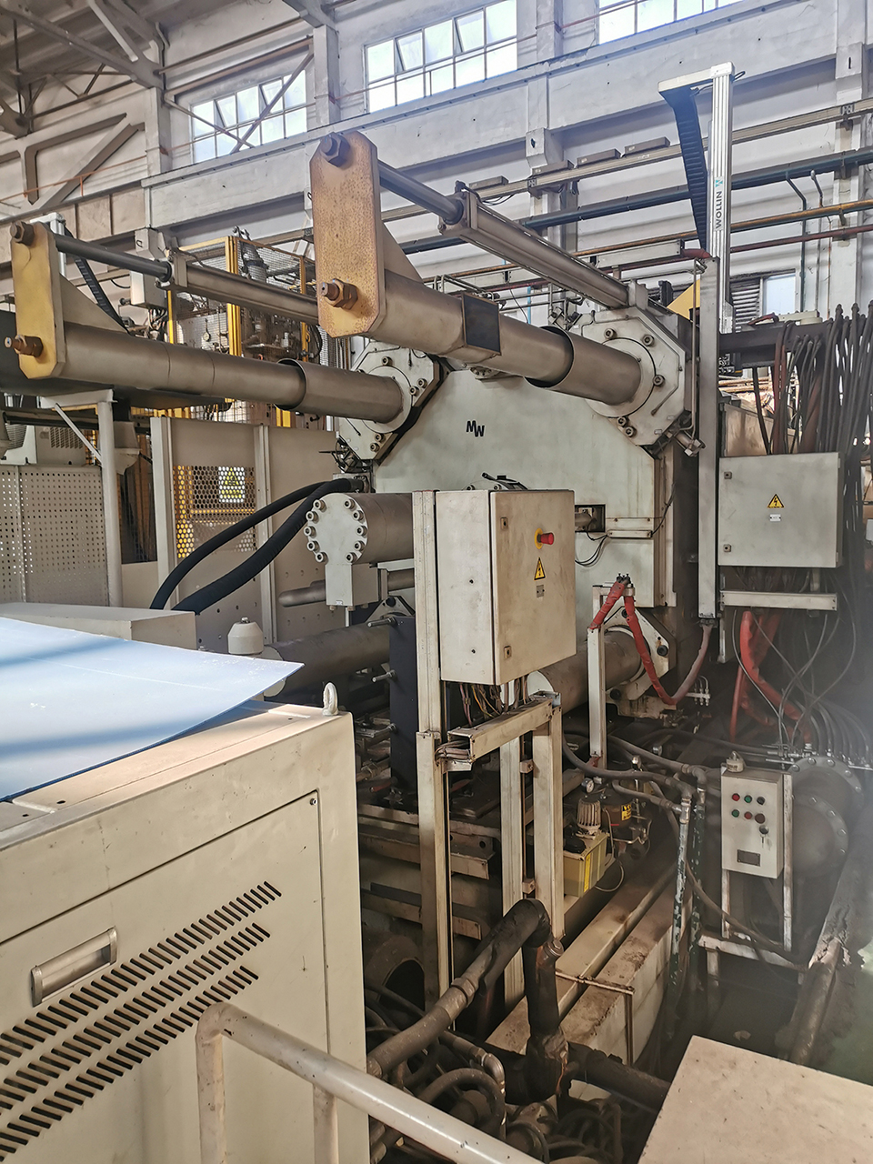Weingarten-GDK-1600-p5 Müller Weingarten GDK 1600 Kaltkammer Druckgießmaschine KK1577, gebraucht