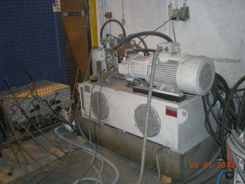 0f1a34bd1136be9c85b40a0b3995014f Kurtz AK01 Kokillen-Kippgießmaschine, gebraucht