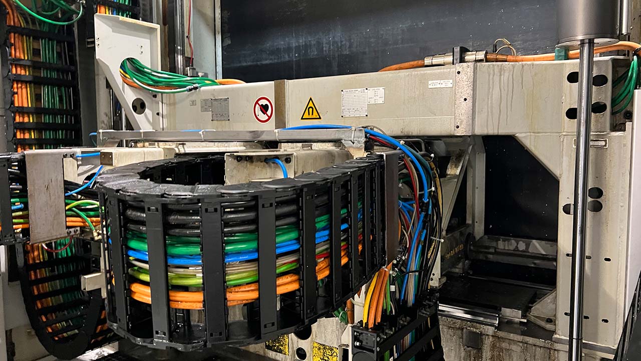 SW BAW06-22 Doppelspindel-Bearbeitungszentrum BA2352, gebraucht SW BAW06-22 Doppelspindel-Bearbeitungszentrum BA2352, gebraucht