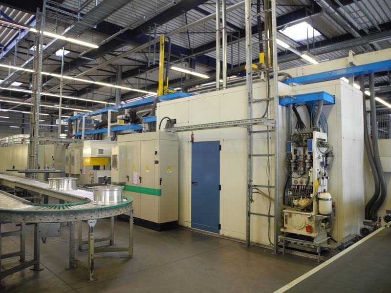 a0f4f1eae0e0cd0d04c8c49310bfa3e5 Maus Bohr- und Drehzentrum für Aluminium-Felgen Linie 5, gebraucht