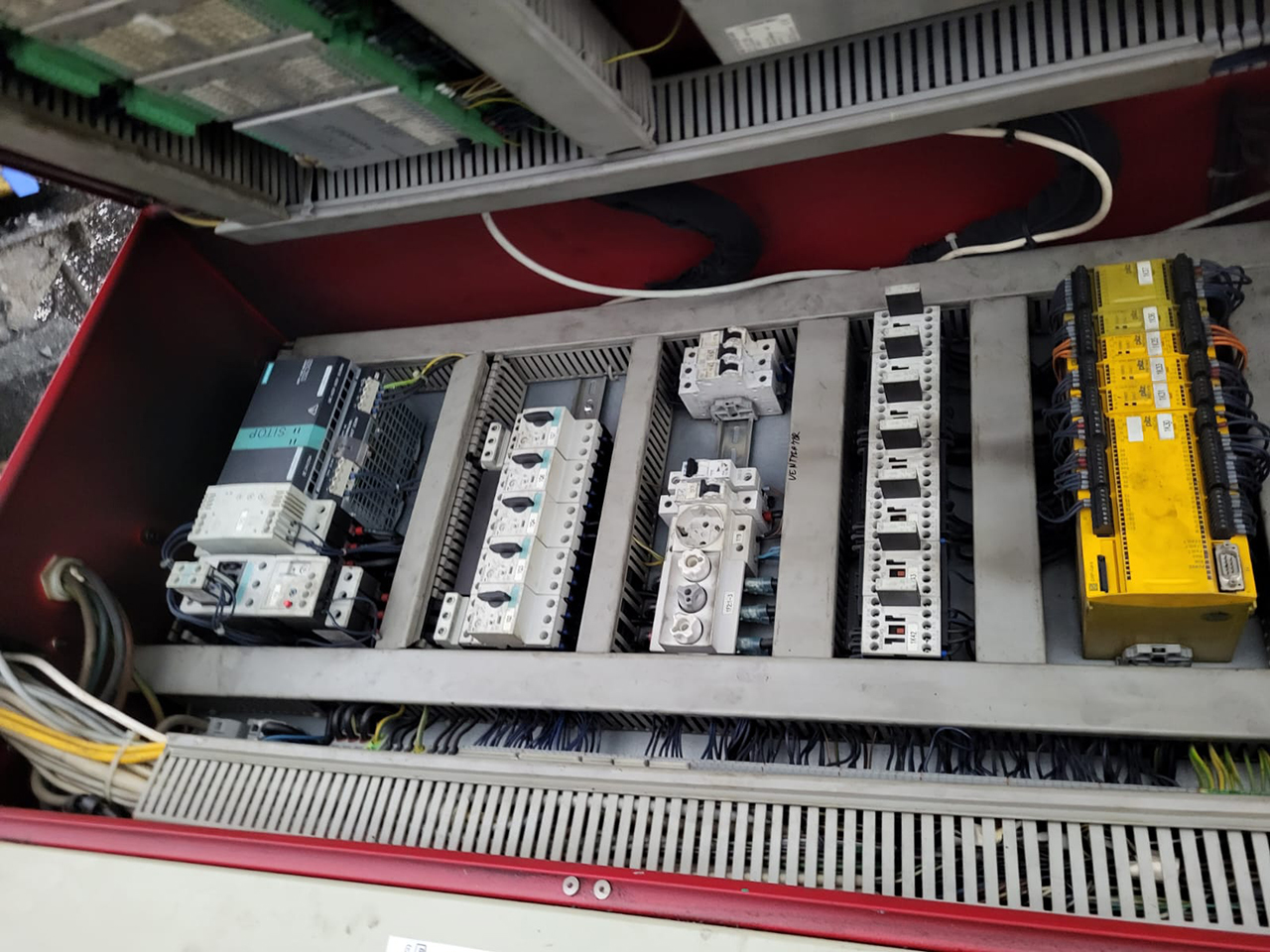 Tecnopres KZP 40 Entgratpresse EP1996, gebraucht Tecnopres KZP 40 Entgratpresse EP1996, gebraucht