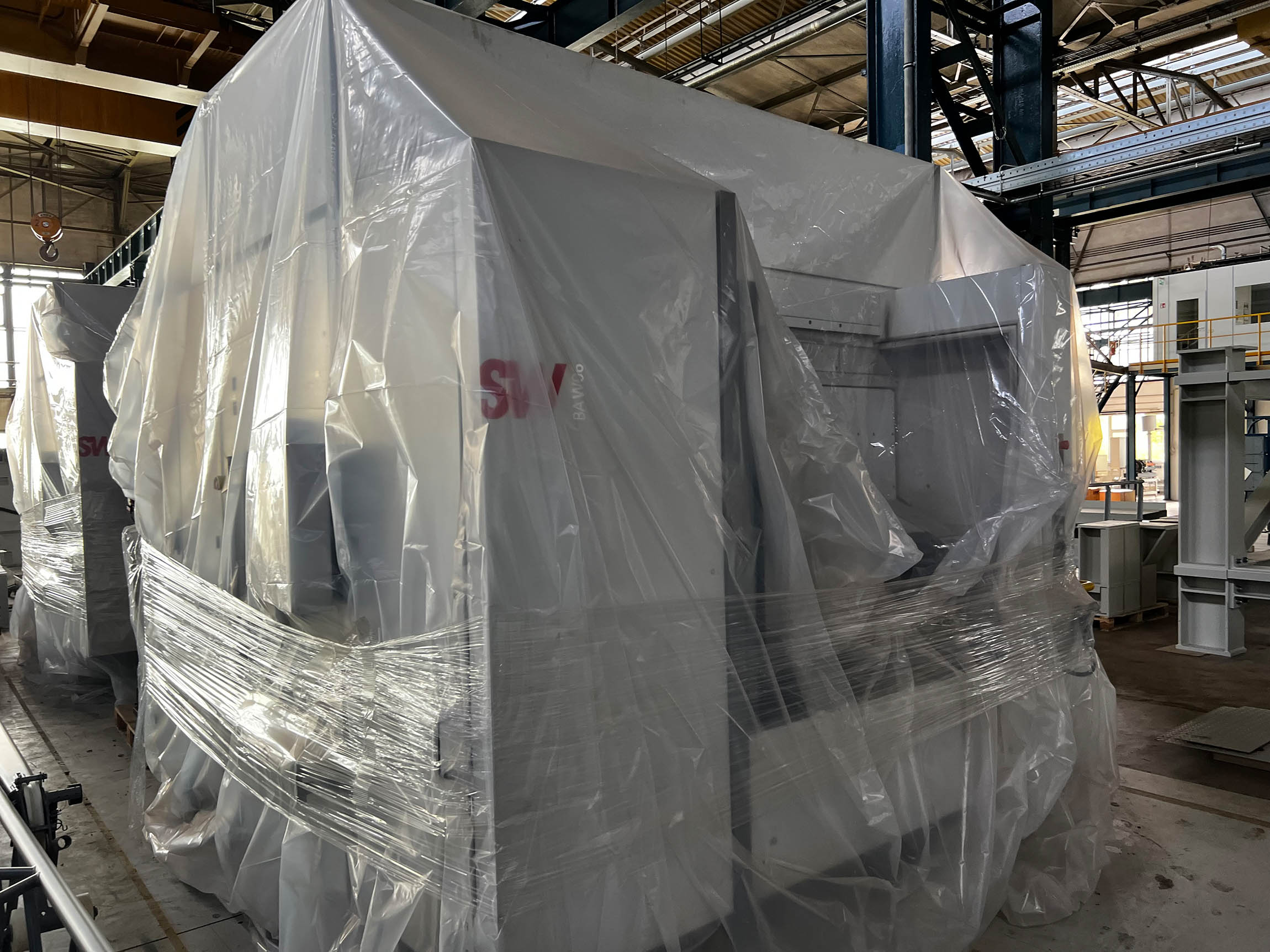 SW BA W06-22 5-Achsen-Doppelspindel-Bearbeitungszentrum BA2408, gebraucht