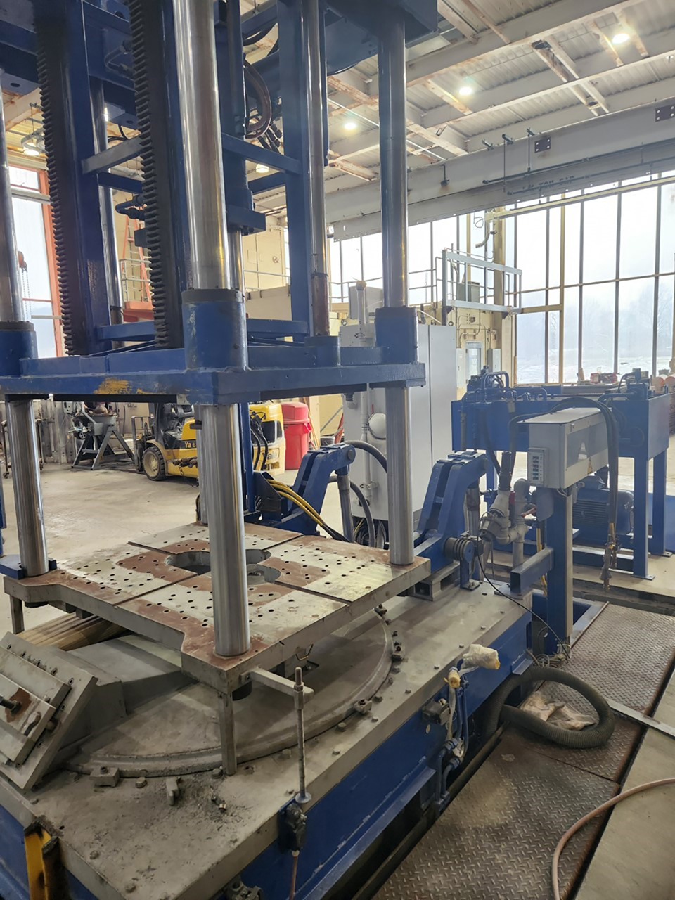 Kurtz AL 10-7 TC Niederdruckgießmaschine ND1344, gebraucht Kurtz AL 10-7 TC Niederdruckgießmaschine ND1344, gebraucht